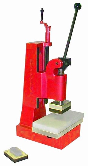 fustellatrice-provini-iso527-astm-e638 Fustellatrice provini iso527 astm e638